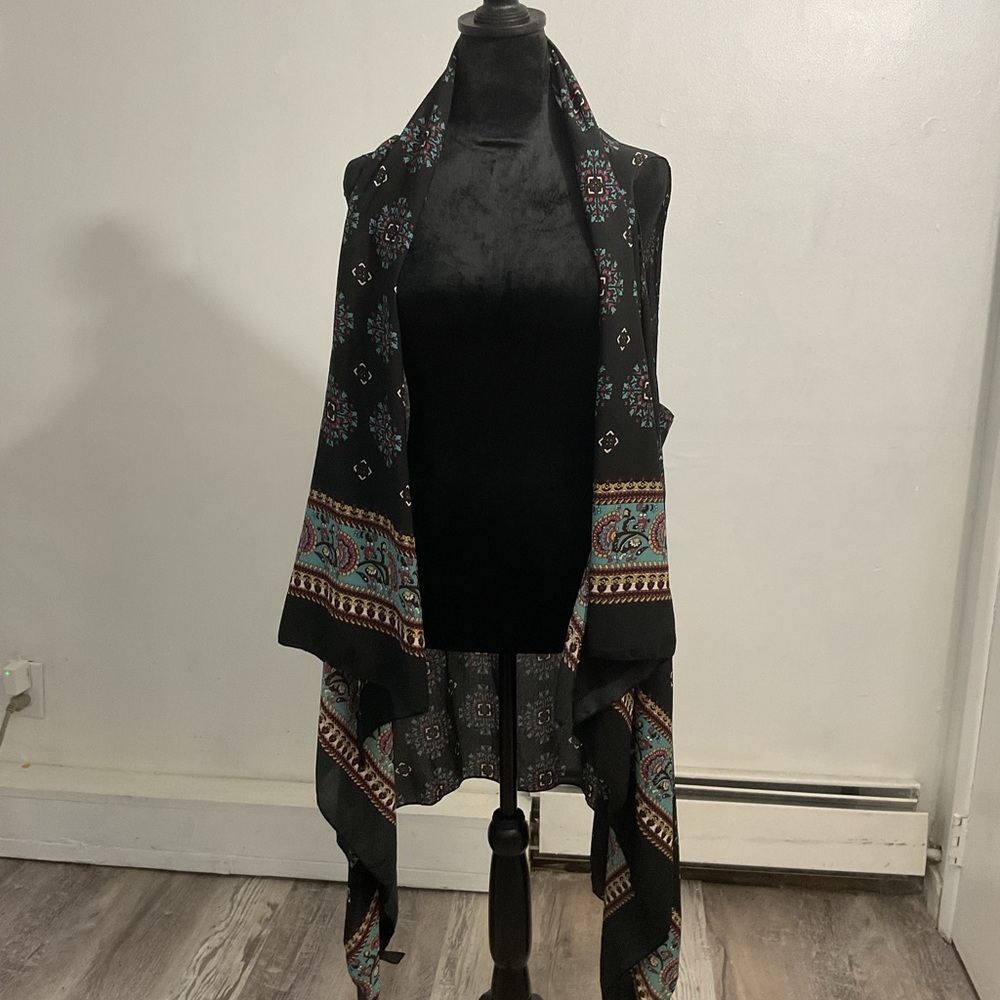 Asymmetrical Sleeveless Black and Blue Blouse